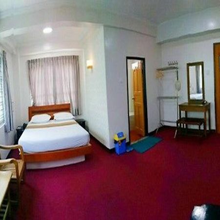 Venus Star Hotel 양곤 외부 사진