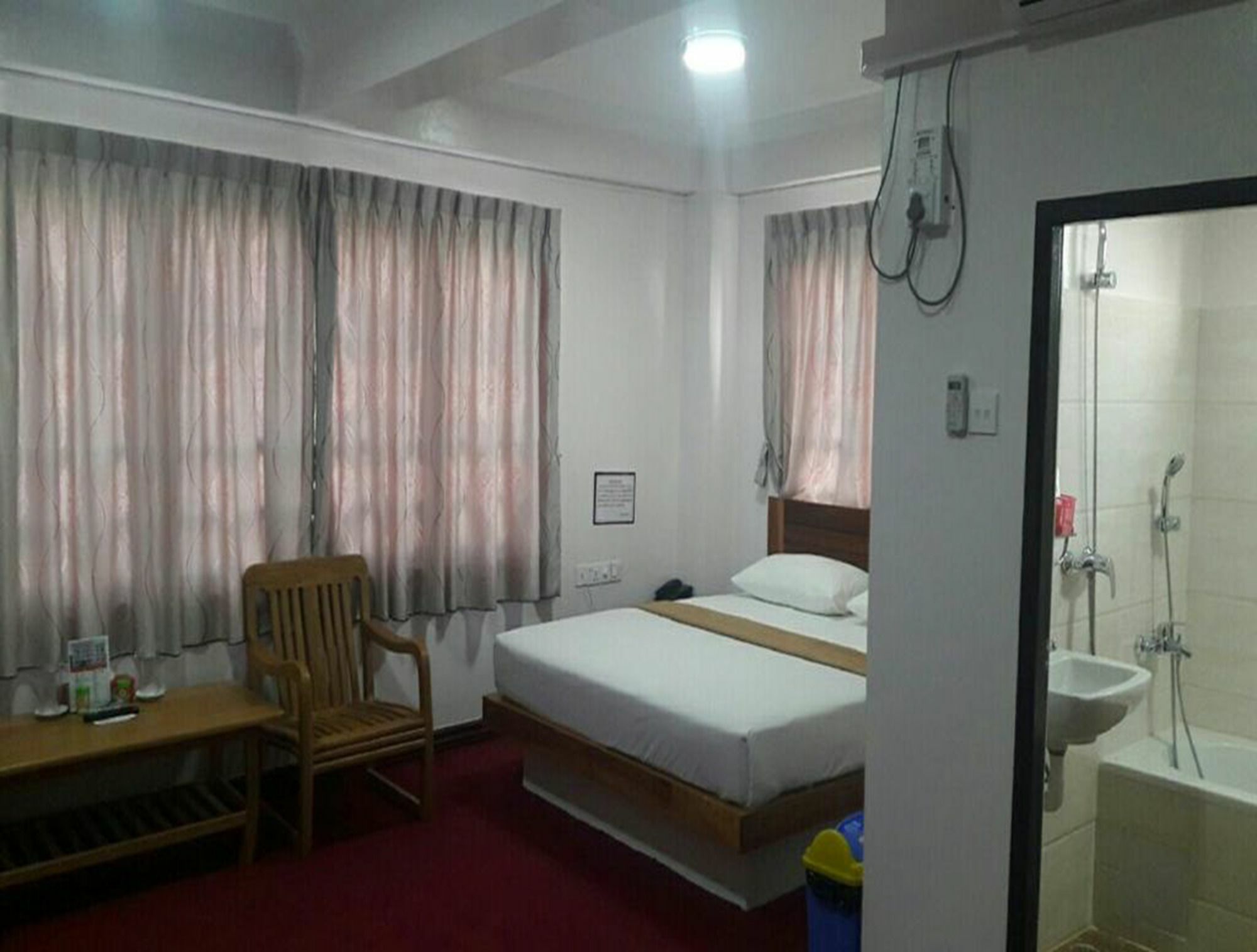 Venus Star Hotel 양곤 외부 사진