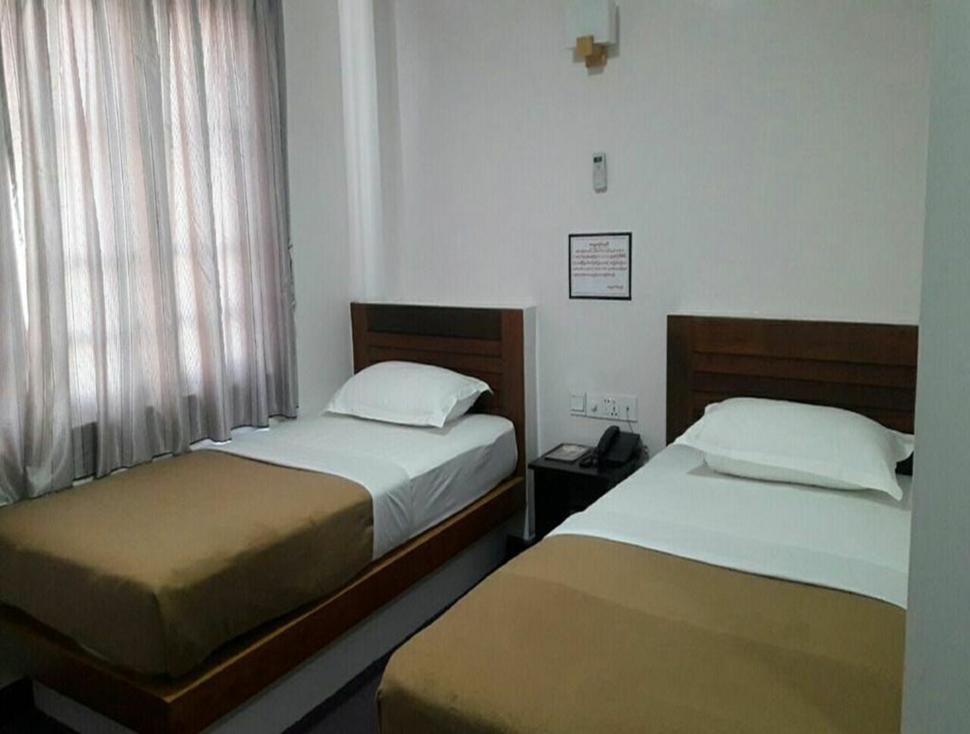 Venus Star Hotel 양곤 외부 사진
