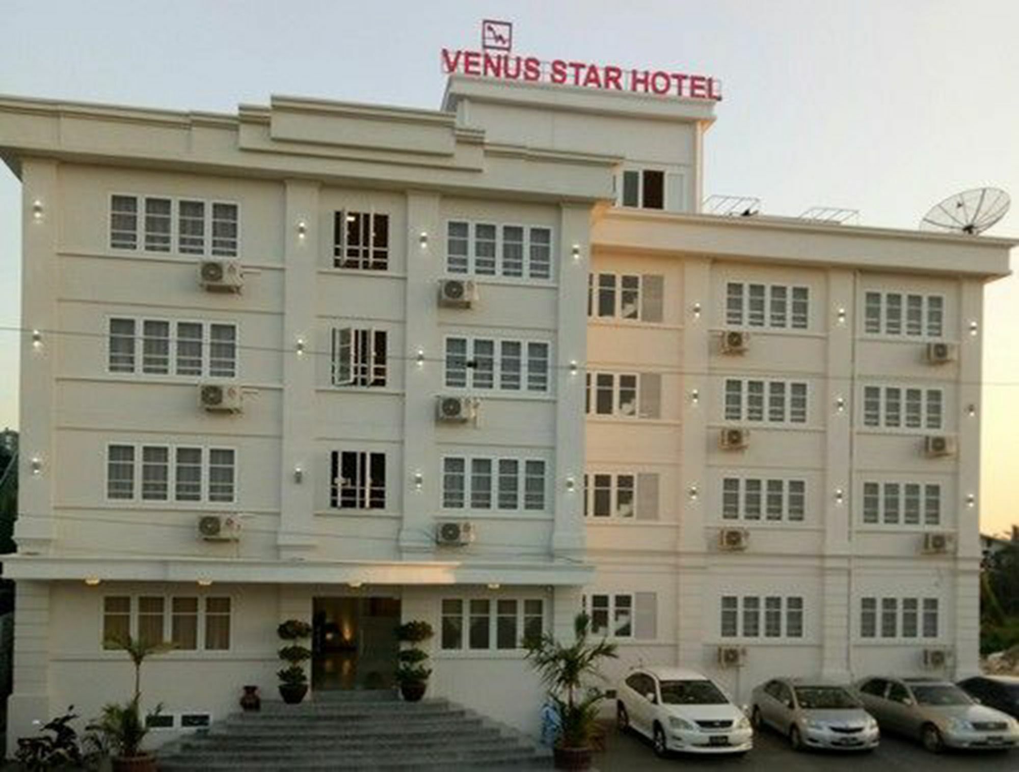 Venus Star Hotel 양곤 외부 사진